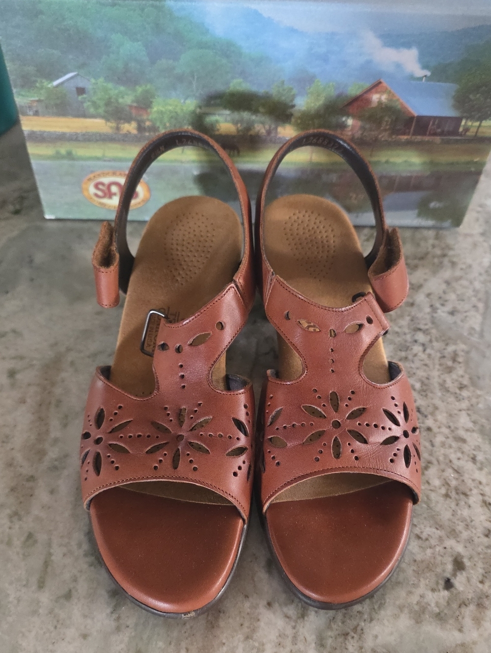 SAS Women's Brown Leather Comfort Sandals - Classic Floral Cutout